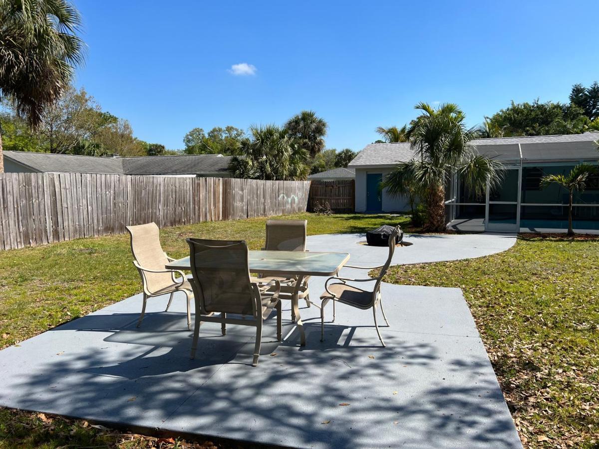 Pool House Near
